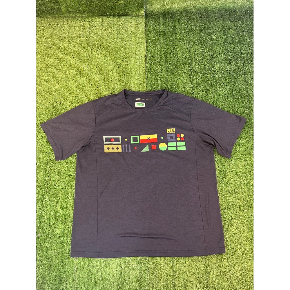 REI Co-op Adventures Mens Large Blue Geometric Graphic Performance Tee